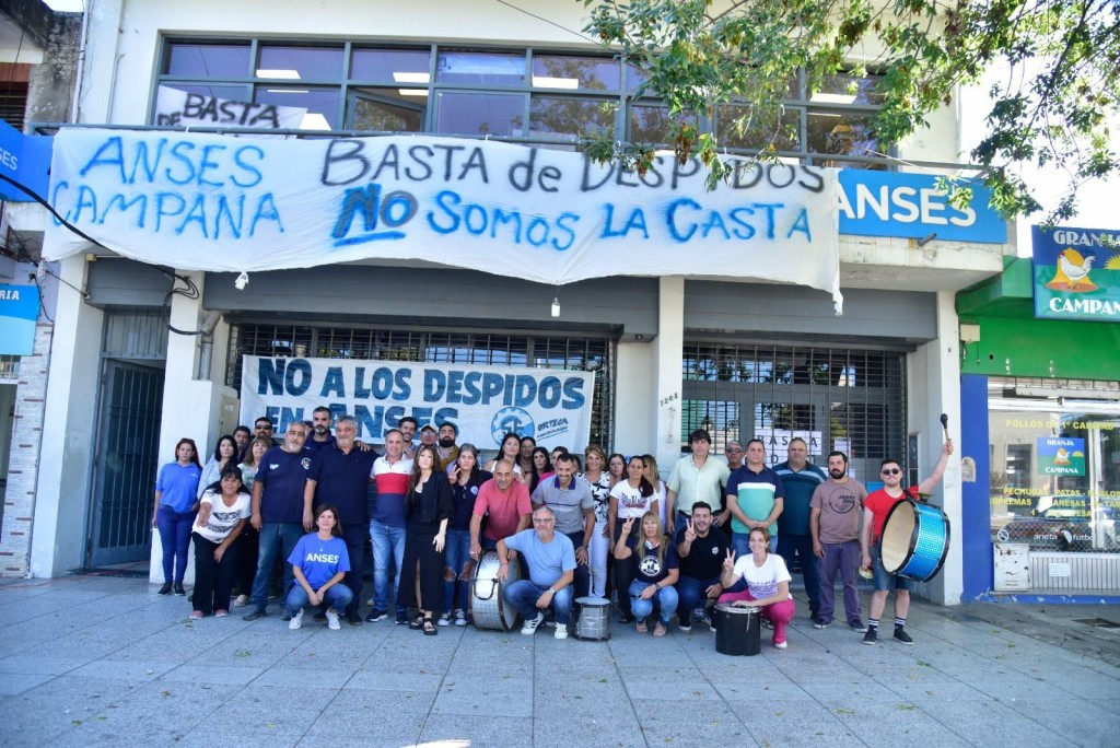 Jornada de lucha en ANSES Campana: Reclamos por despidos masivos