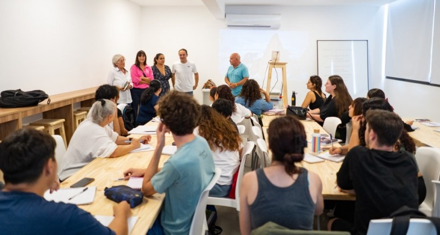 Comenzaron las clases en la Escuela Municipal de Arte