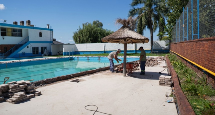 NATACIÓN : PILETA DE INVIERNO EN EL C.B.C