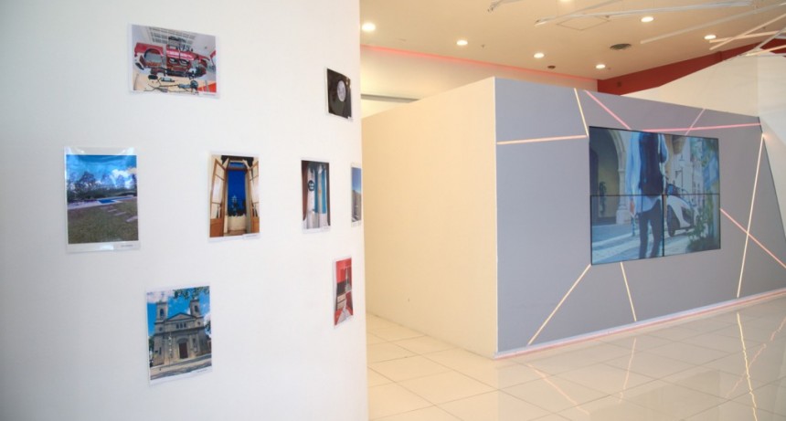 Toyota Argentina y la Municipalidad de Zárate inauguran una muestra de fotografía inclusiva