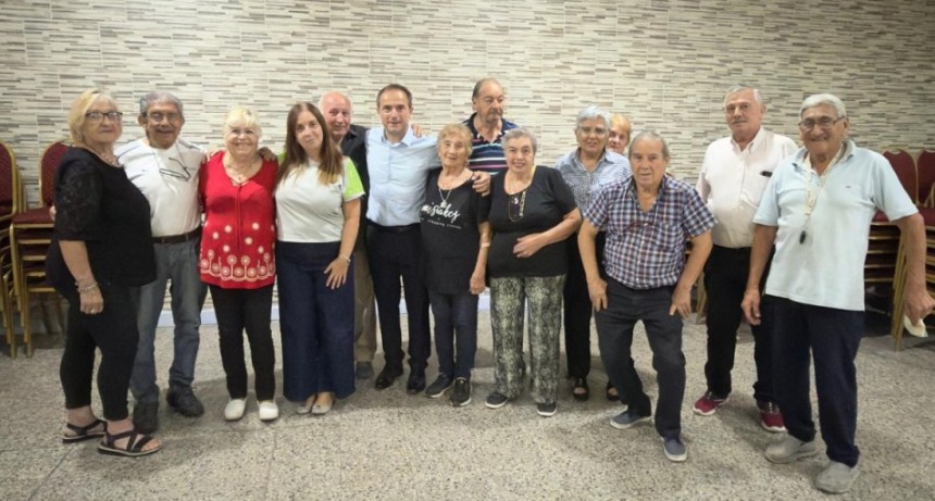 El Centro de Jubilados y Pensionados de la calle Pueyrred&oacute;n comparti&oacute; con el Intendente sus proyectos para 2026
