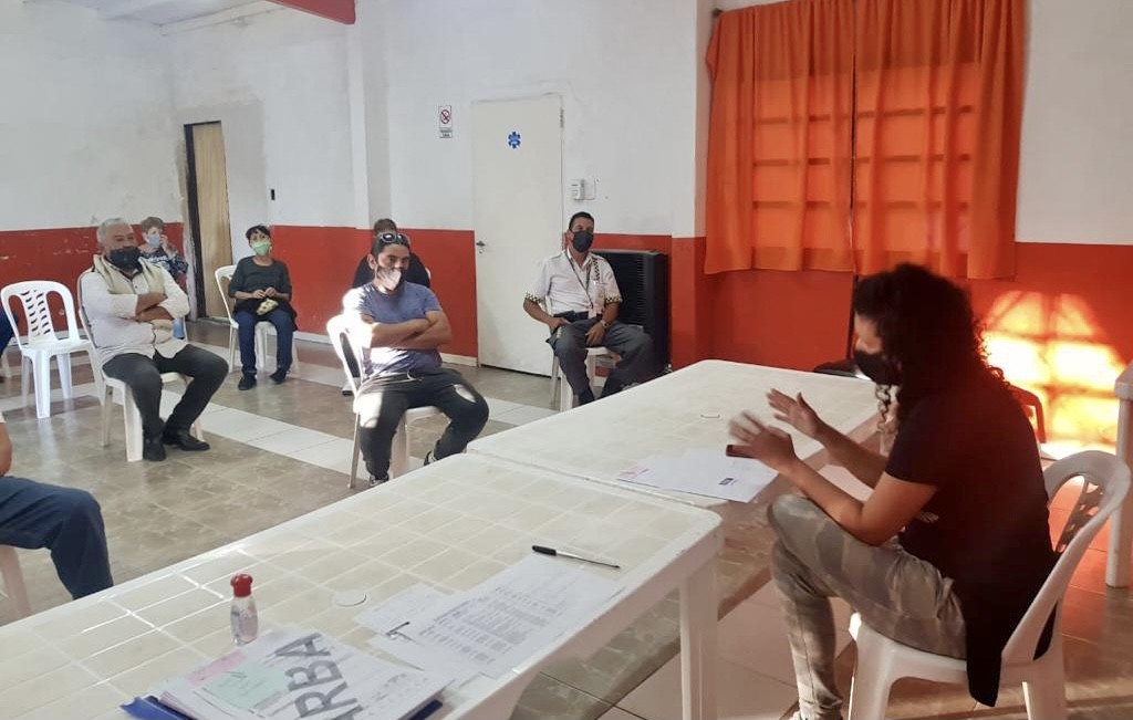 Tras 46 años de desidia, 16 familias avanzan en los trámites de escrituración en Otamendi 