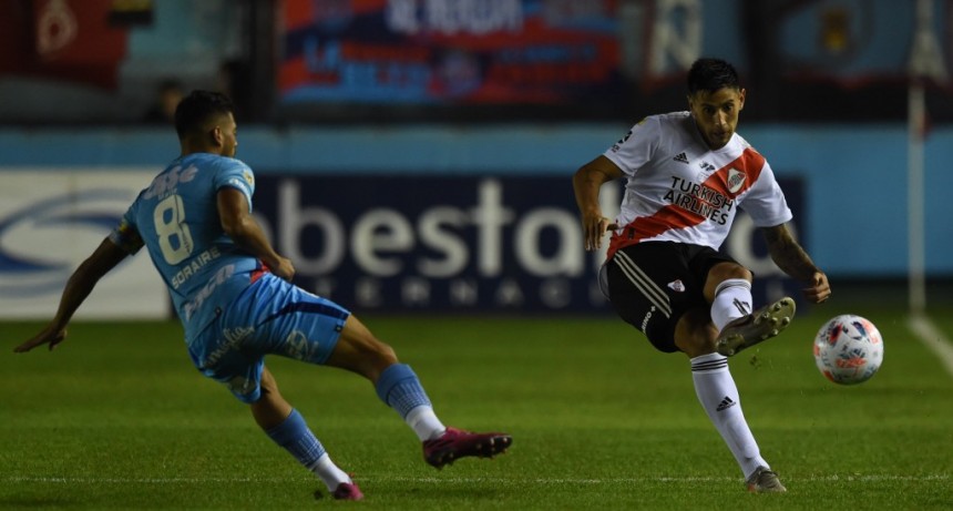 River Plate no pudo romper el cerrojo que le propuso Arsenal
