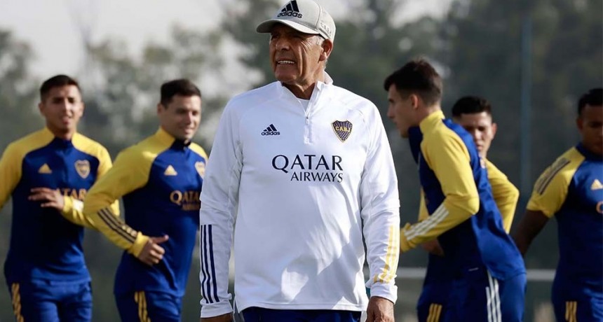 Russo par&oacute; un equipo con suplentes y Andrada volver&iacute;a al arco de Boca Juniors