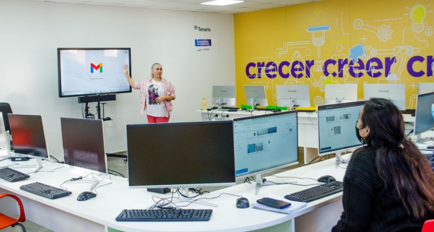 Comenzaron dos nuevos cursos en el Centro Educativo Digital   