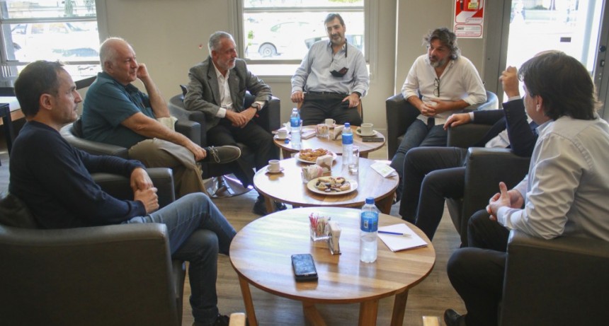 Sigue el trabajo entre Abella y hoteleros para posicionar a Campana como destino turístico de cercanía