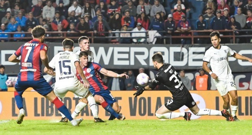 San Lorenzo quiso, pero no pudo