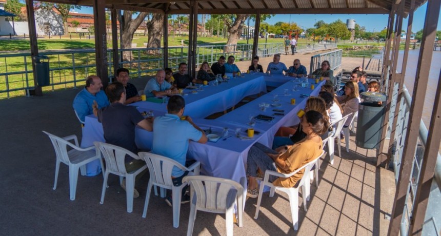 Abella se reunió con su equipo para proyectar acciones para el próximo trimestre