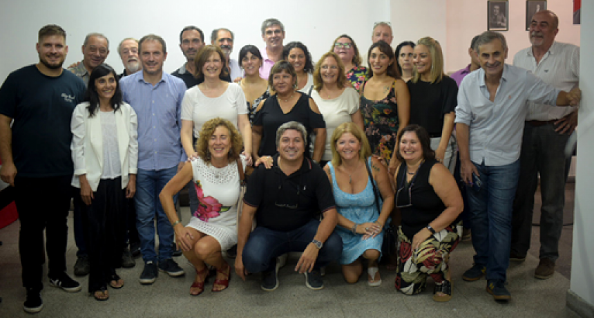 LA UCR PROPONE DIÁLOGO 