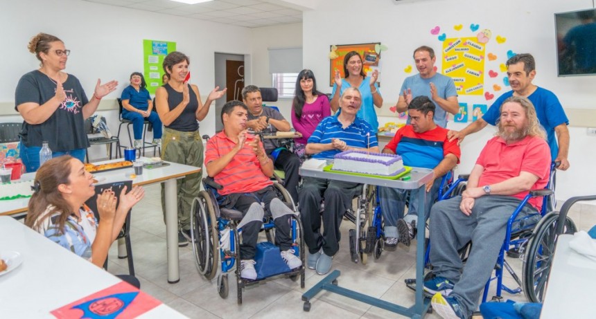 El Intendente acompañó el primer aniversario del Hogar Municipal de Discapacidad