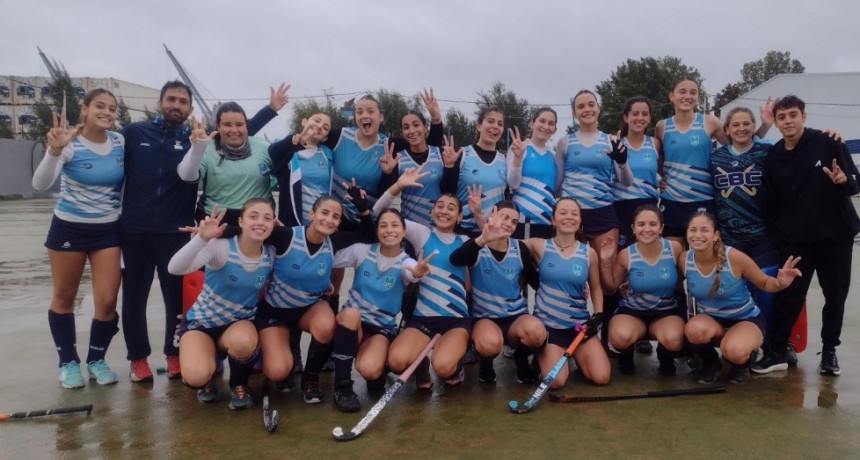 Hockey femenino - Tira “A” LAS DAMAS SE HACEN FUERTE DE LOCAL
