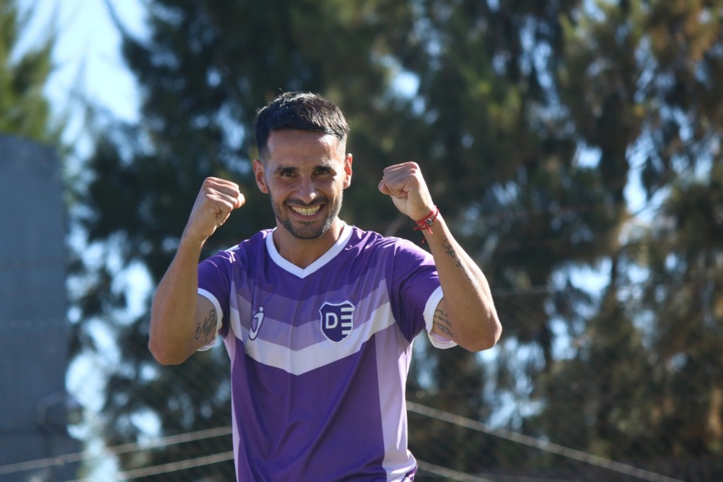 Brillante actuación de Villa Dálmine para una goleada histórica