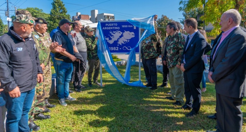 Con emoción y gratitud, Campana le rindió homenaje a sus Héroes de Malvinas