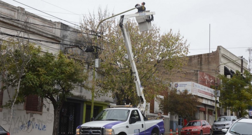 El Municipio avanza con el plan de reconversión de luminarias LED 