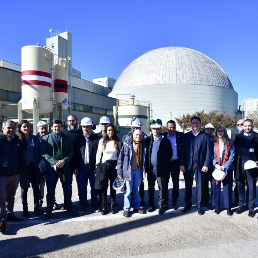 ENERGÍA : Kicillof recorrió el Complejo Nuclear Atucha 