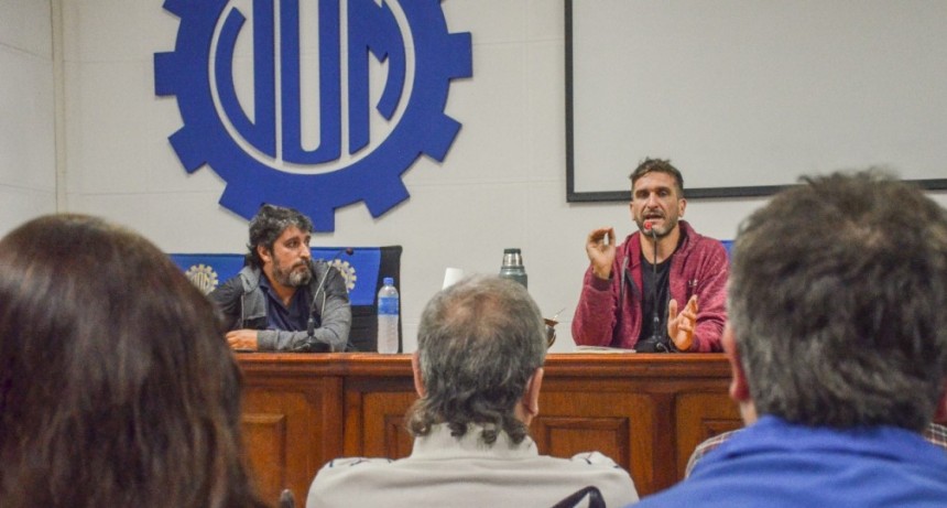 ANDRES ASIAIN DISERTÓ EN CAMPANA Y EXPLICÓ SUS PROPUESTAS CONTRA LA INFLACIÓN