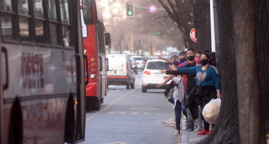 EL TRANSPORTE PÚBLICO DE LA PROVINCIA DE BUENOS AIRES SERÁ GRATUITO PARA TRABAJADORES Y TRABAJADORAS DEL CENSO 2022