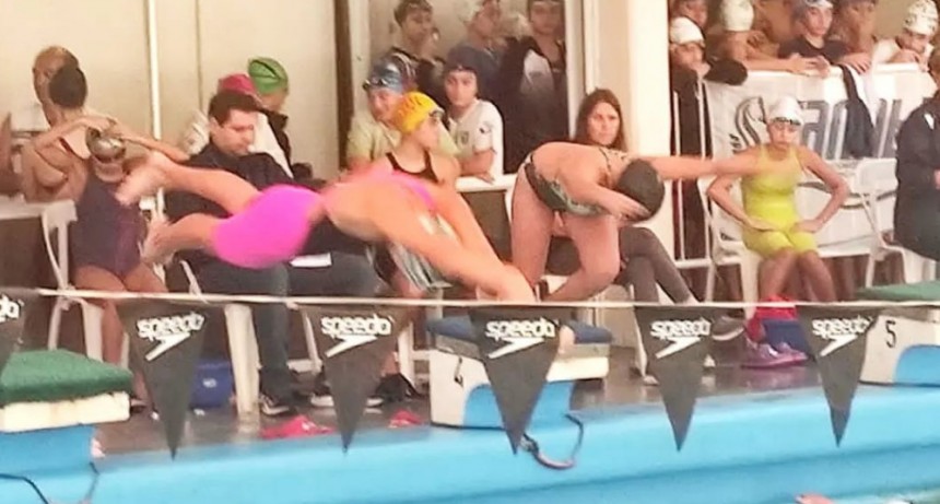 Natación: el C.C.C dijo presente en una nueva fecha FANNBA