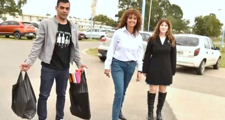 LA DIPUTADA ALONSO ACOMPAÑÓ EL ACTO DEL 25 DE MAYO REALIZADO EN LA ESCUELA PRIMARIA DE LA UNIDAD PENITENCIARIA 41 DE CAMPANA