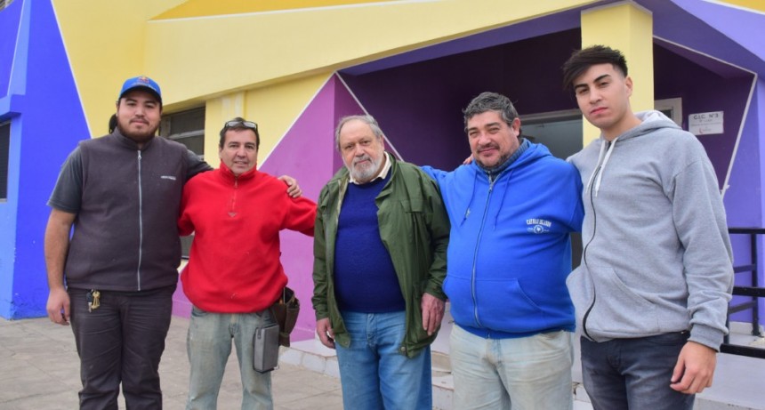 EDEN finalizó el Programa de Oficios 2021 en Campana con un trabajo a beneficio del Barrio Lubo