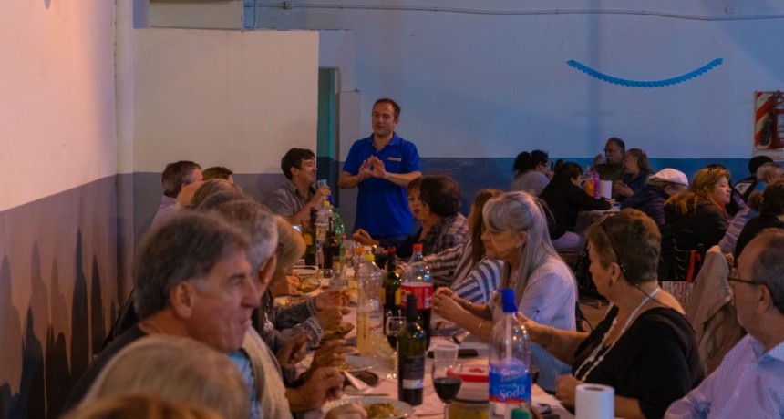 El Intendente acompañó un nuevo aniversario de la sociedad de fomento de Otamendi 