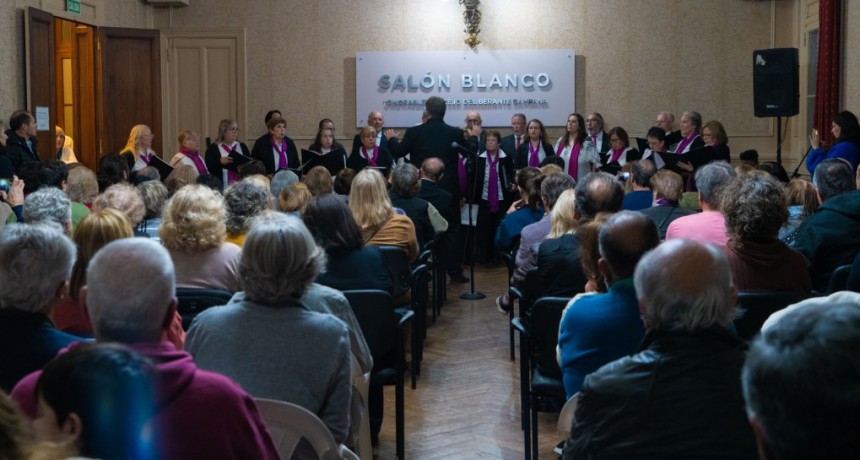 El Coro Polifónico Municipal cumplió 55 años y lo celebró con un gran evento