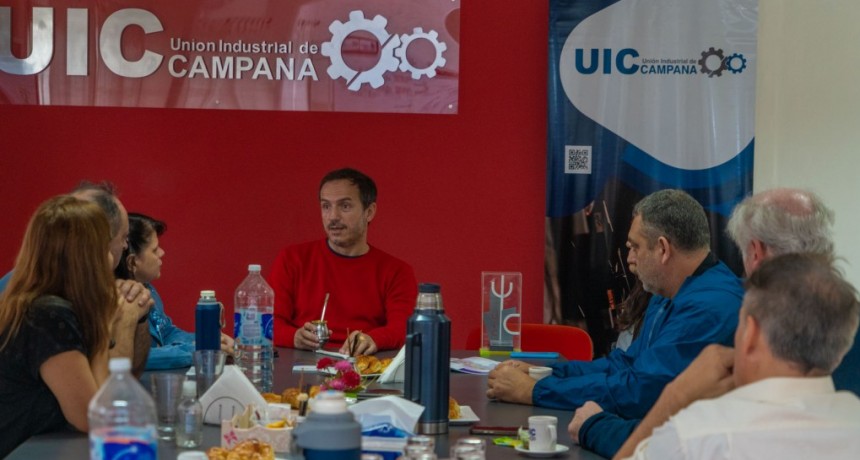 Abella mantuvo una nueva reunión de trabajo con autoridades de la UIC