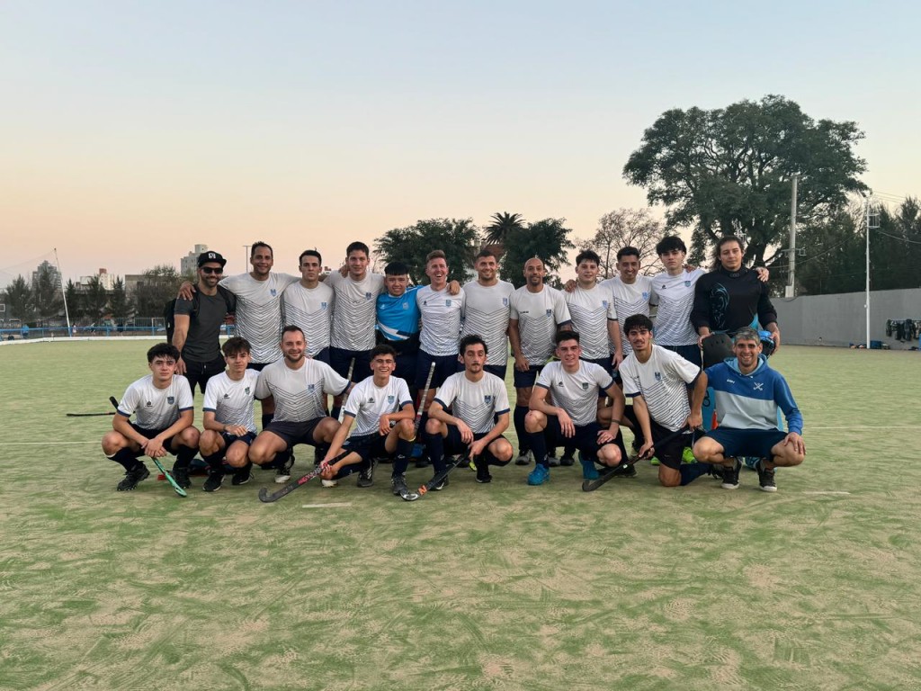 La Primera Masculina de hockey  del C.B.C enfrentó un duro encuentro en Berazategui