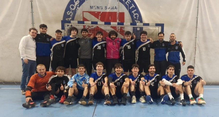 Victoria para la mayor masculina de handball del Campana Boat Club