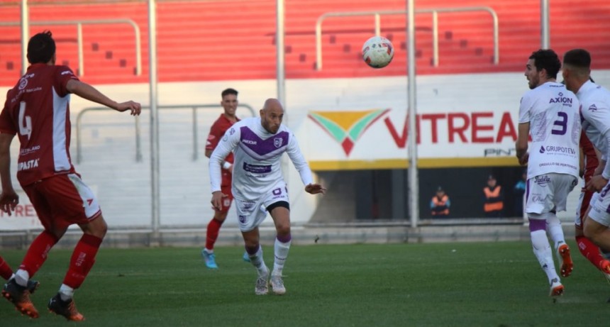 Laureano Tello :  fue un primer tiempo parejo pero luego de la expulsión no nos pudimos recuperar