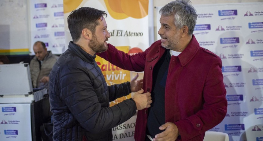 Brutti recorrió la 2° Feria del Libro