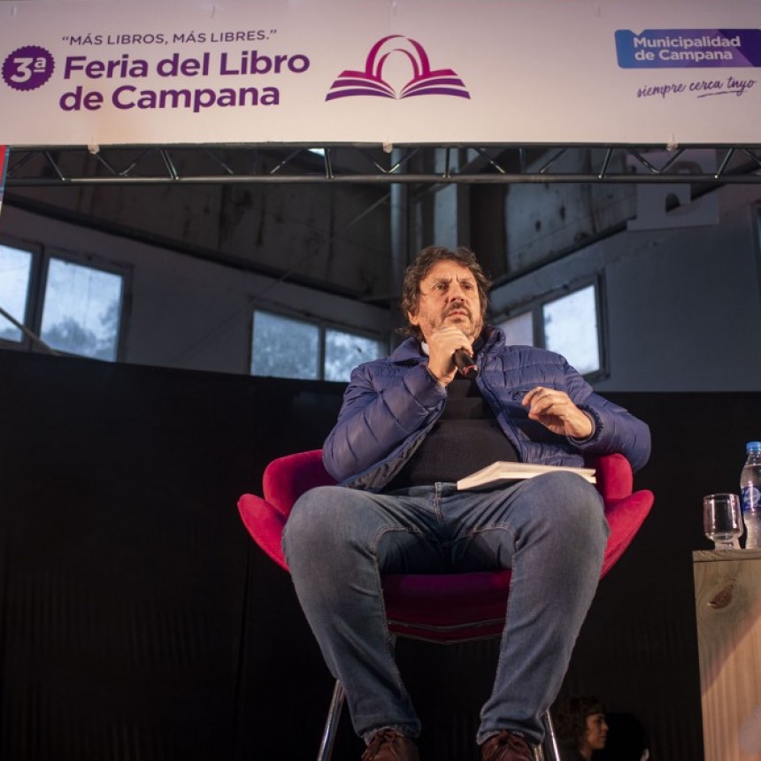 En su tercer día, la Feria del Libro regaló otra jornada brillante y de masiva concurrencia