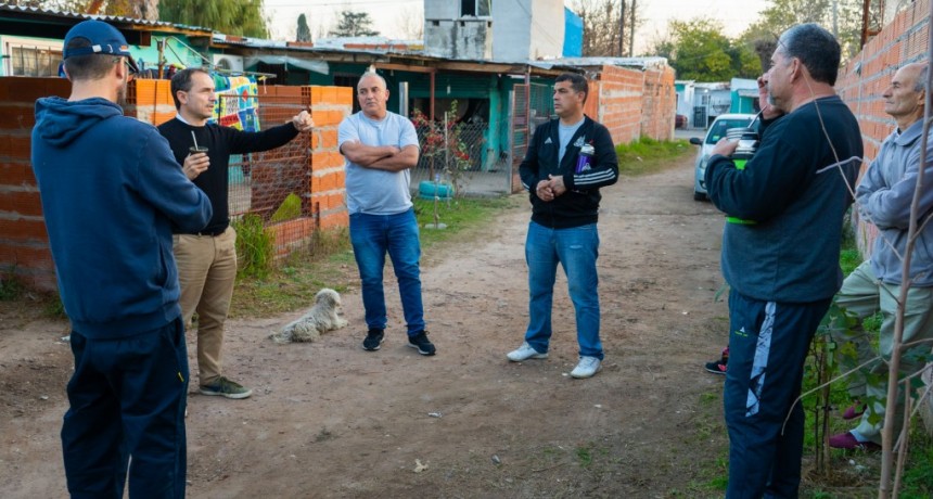 El Intendente se reunió con vecinos de La Josefa para planificar nuevas mejoras en el barrio