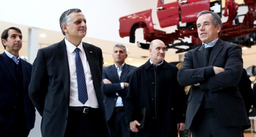 YPF y Toyota profundizan su alianza estratégica con la mejora continua como eje de acción