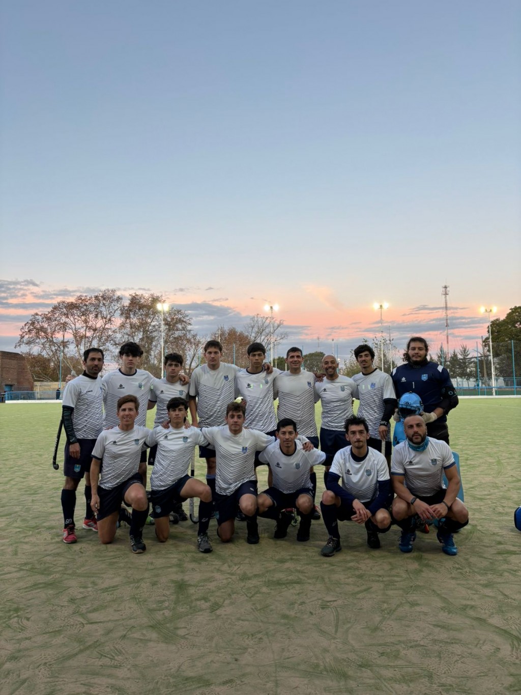 HOCKEY MASCULINO :  Boat vs Lobos  derrota de local 