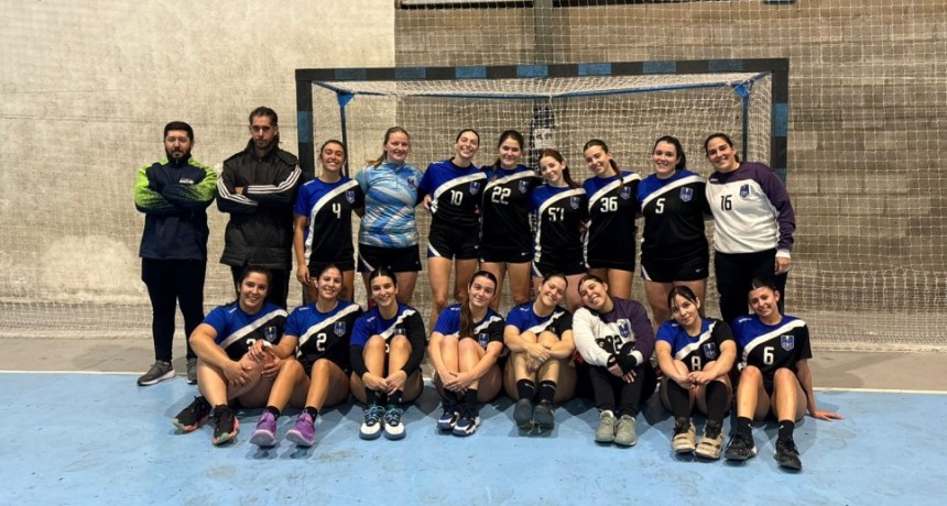 Duro compromiso para la primera de Handball Femenino frente a Larre