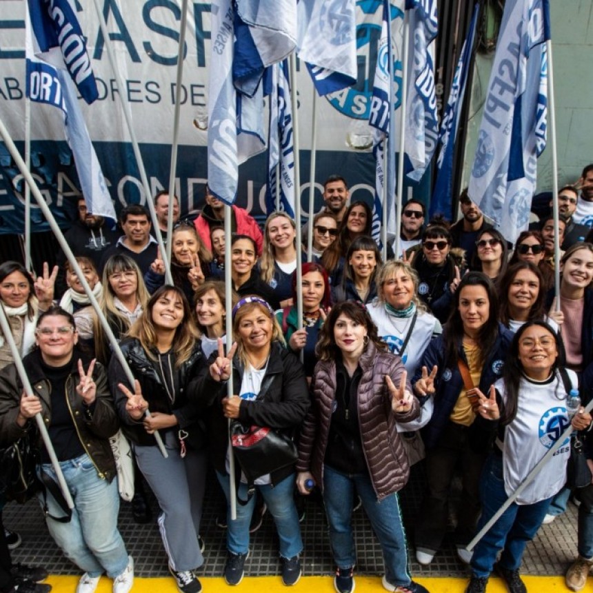 Media sanción para reponer la moratoria previsional: Milei ya anunció el veto