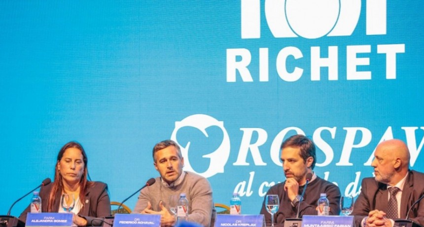 Achával abrió el Encuentro de Farmacéuticos de la Provincia de Buenos Aires en Pilar