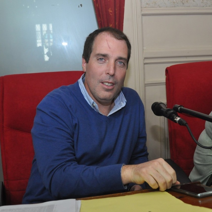 Diego Lis :  se redujo el plantel y el Director T�cnico est?&nbsp; buscando jugadores