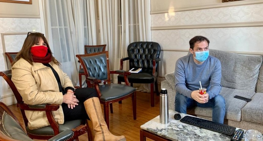 Abella particip&oacute; de un reuni&oacute;n sobre educaci&oacute;n en el marco de la pandemia 