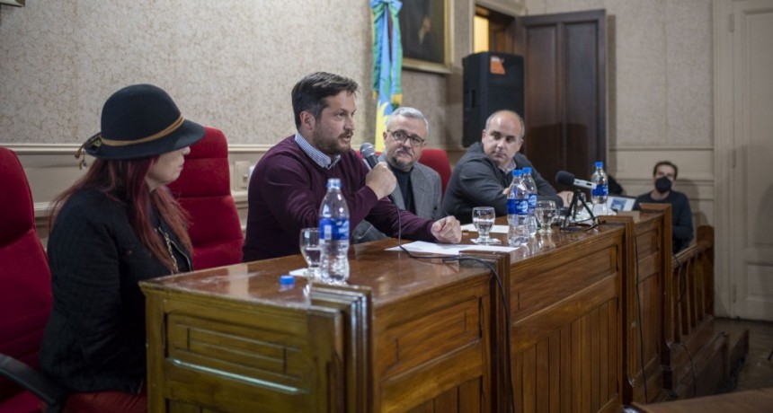 El H.C.D organizó una charla sobre la historia de la ciudad