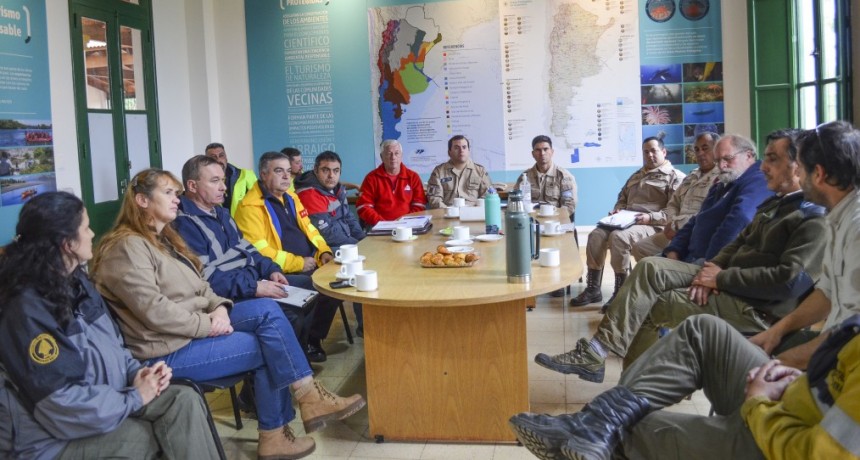 Defensa Civil participa en el armado del Centro de Operaciones y Emergencias del Parque Nacional Ciervo de los Pantanos