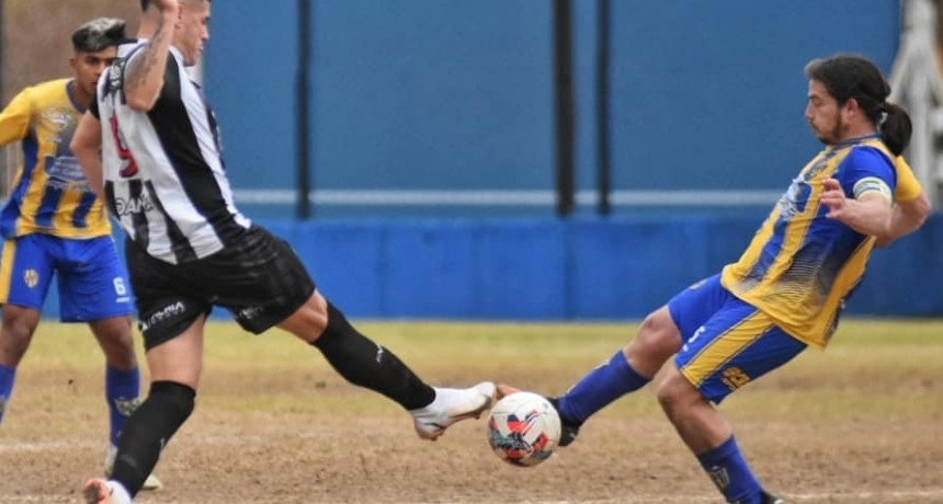 Puerto Nuevo perdió con El Porvenir un partido de seis puntos 