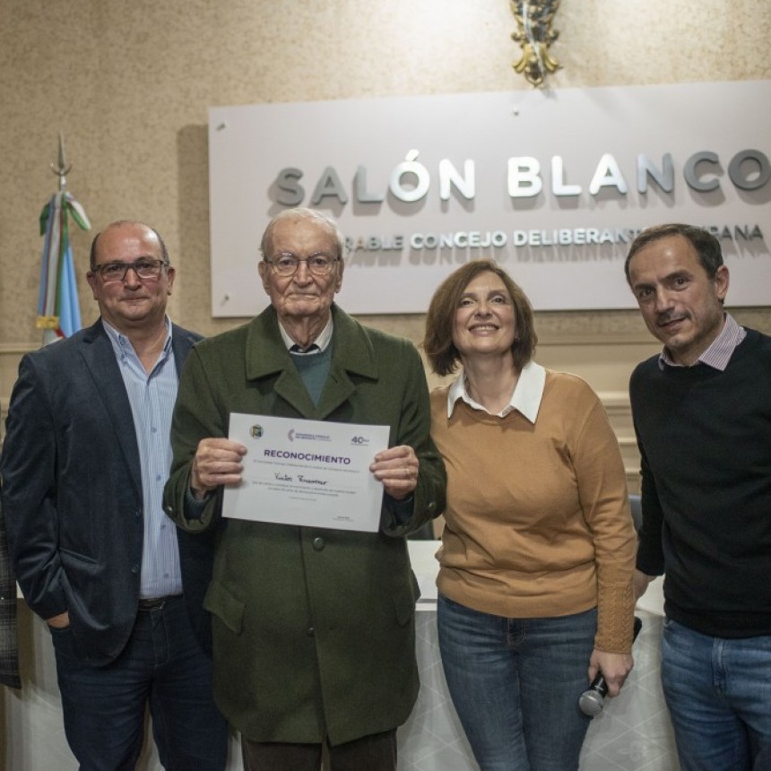 El H.C.D celebró su 136° aniversario y reconoció a quienes fueron concejales en estos 40 años de democracia