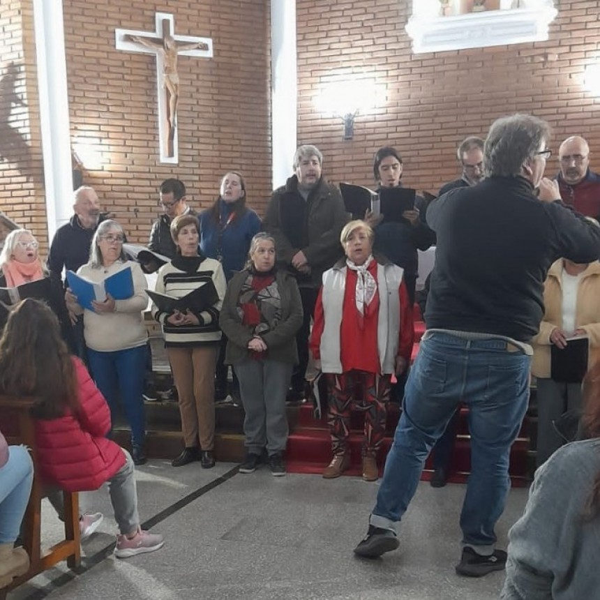 El Coro Polifónico Municipal “Carlos del Re” realizó una clase abierta