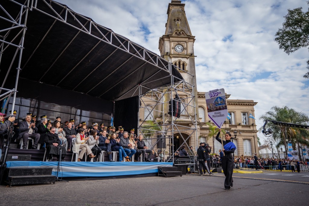 Con orgullo y emoción, Campana celebró sus 140 años de vida