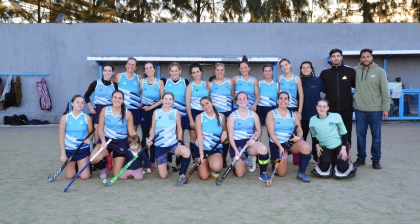 Derrota para las Damas de Hockey B del CBC