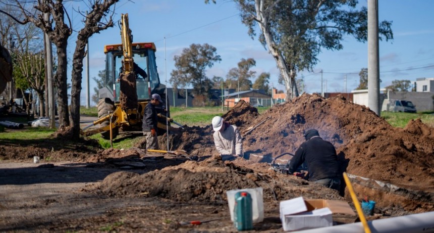 El Municipio puso en marcha una histórica obra de cloacas en Las Acacias