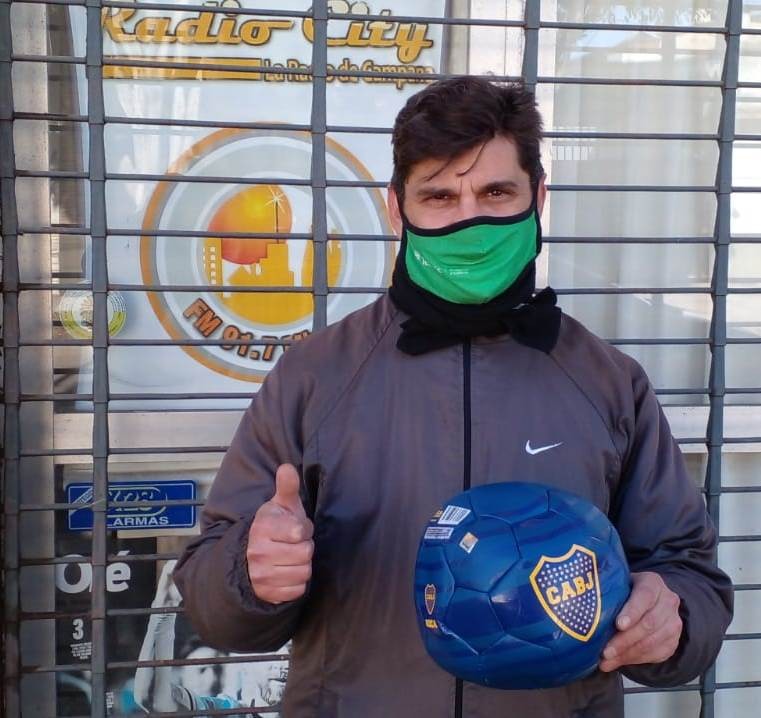 Comenzaron a entregarse las pelotas del SUPERCLASICO