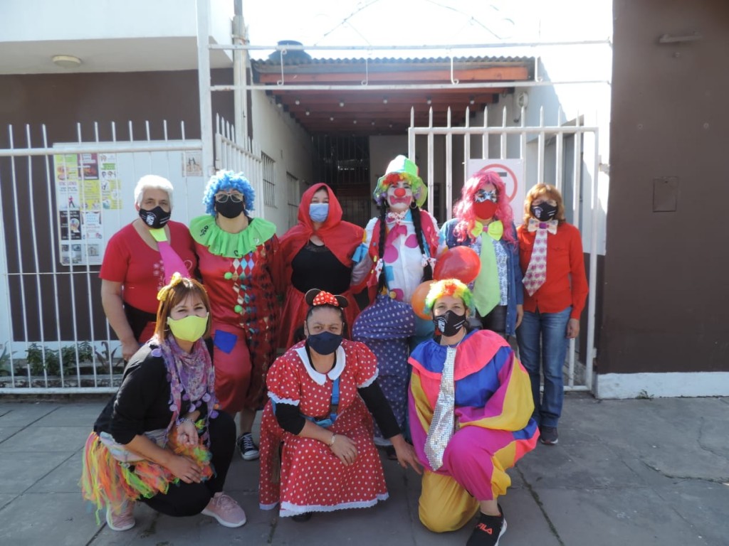 La caravana de la Alegría recorrió Barrio Dallera y Barrio Romano